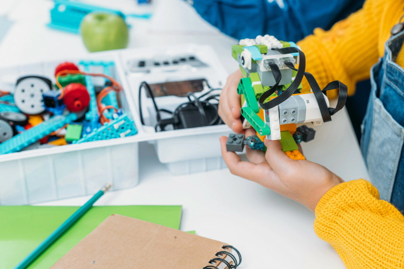 dreieins Innovative Pädagogik – dreieins Grundschule Berlin-Kaulsdorf - Im Unterricht: Kinder lernen in der Grundschule.