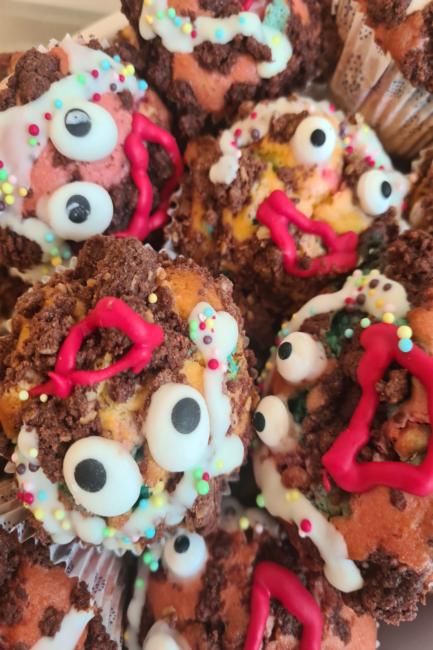 dreieins bilinguale Kindertagesstätte Berlin-Kaulsdorf – Sommerfest: Köstlichkeiten aus der Bäckerei