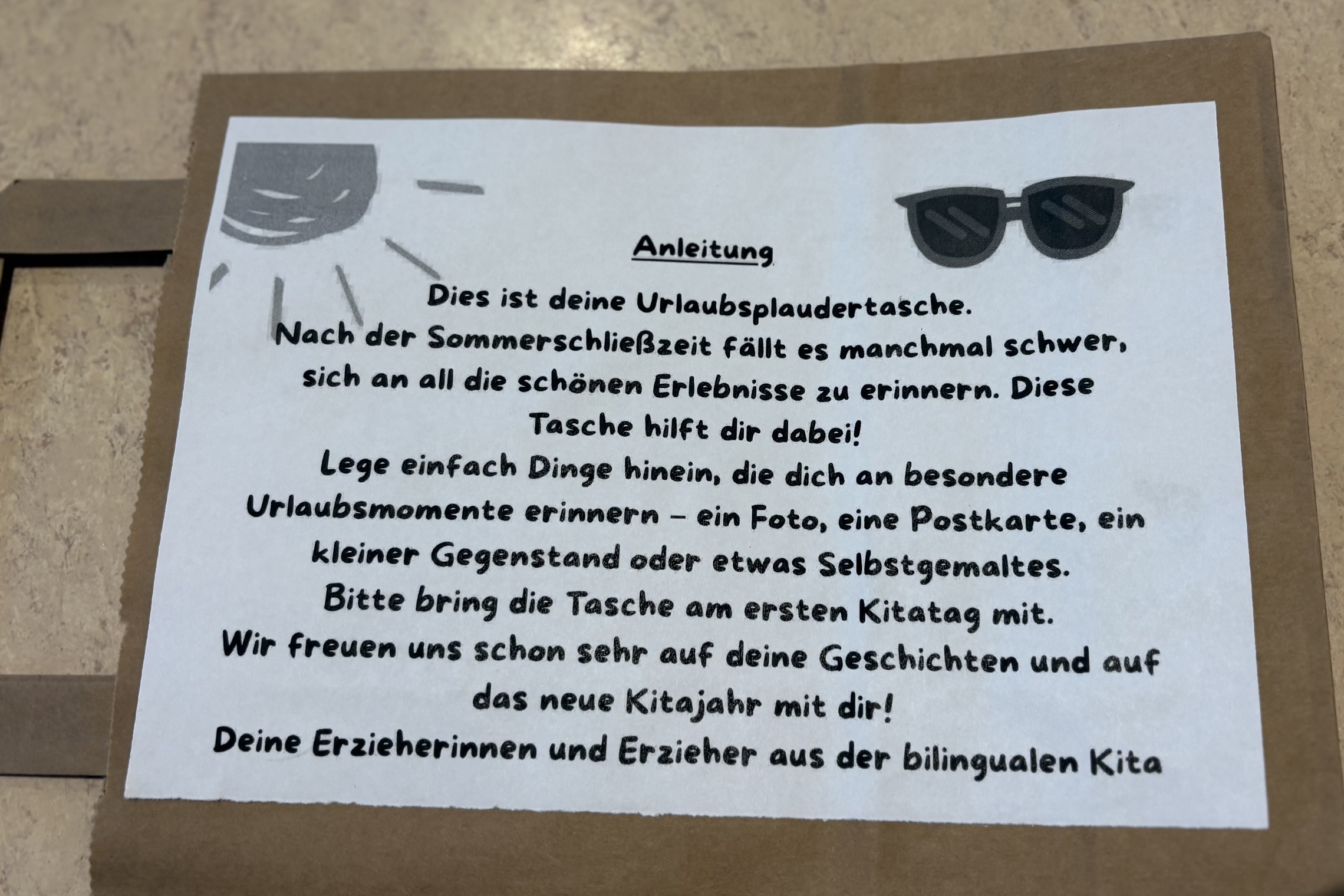 dreieins bilinguale Kindertagesstätte Berlin-Kaulsdorf – Anleitung für die Urlaubsplaudertasche
dreieins bilinguale Kindertagesstätte Berlin-Kaulsdorf – Anleitung für die Urlaubsplaudertasche
