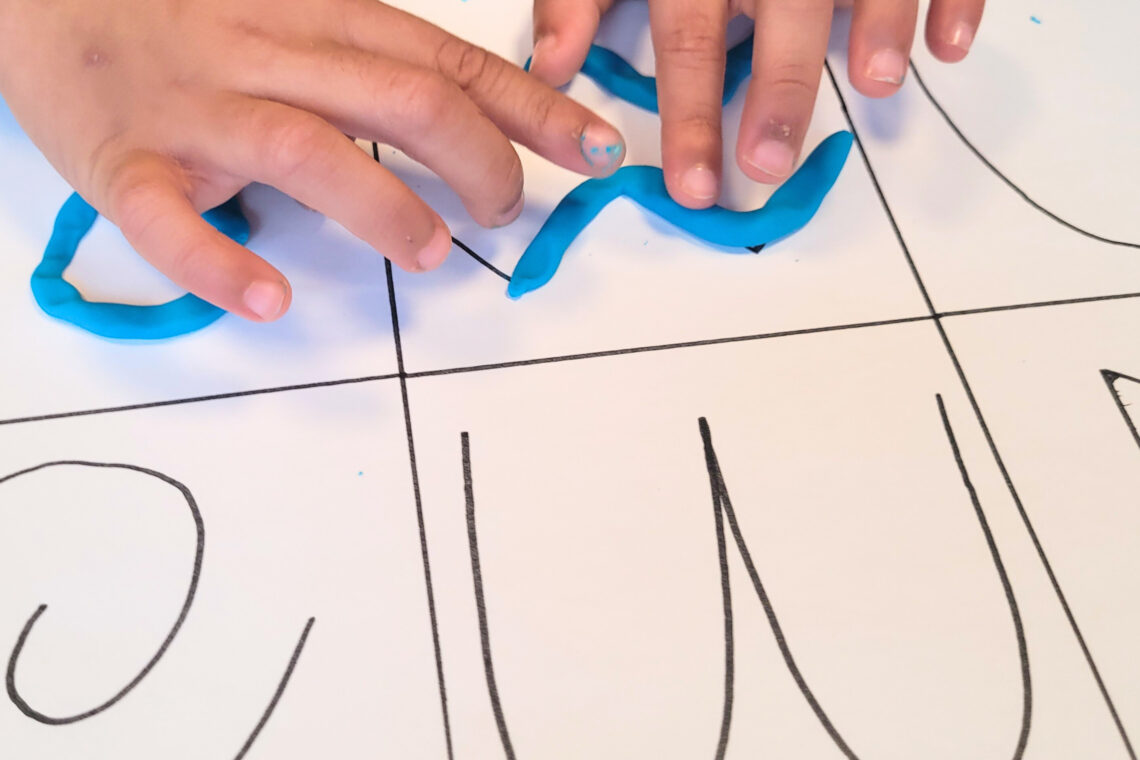 dreieins bilinguale Kindertagesstätte Berlin-Kaulsdorf – Formen und Schwünge dreieins bilinguale Kindertagesstätte Berlin-Kaulsdorf – Formen und Schwünge