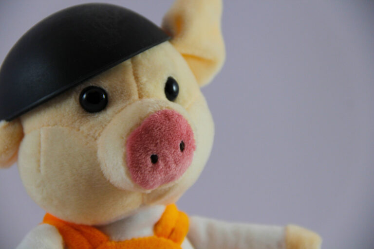 dreieins Grundschule Berlin-Kaulsdorf - Theaterstück Drei kleine Schweinchen