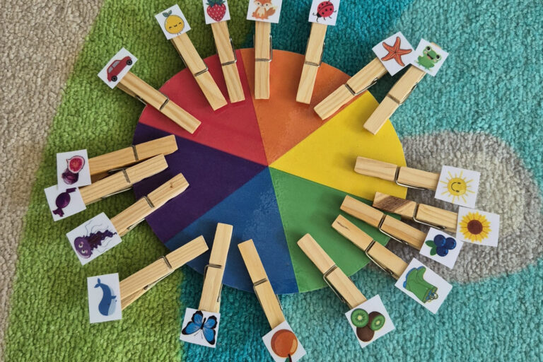 dreieins Kindertagesstätte Berlin-Kaulsdorf - Farbenprojekt