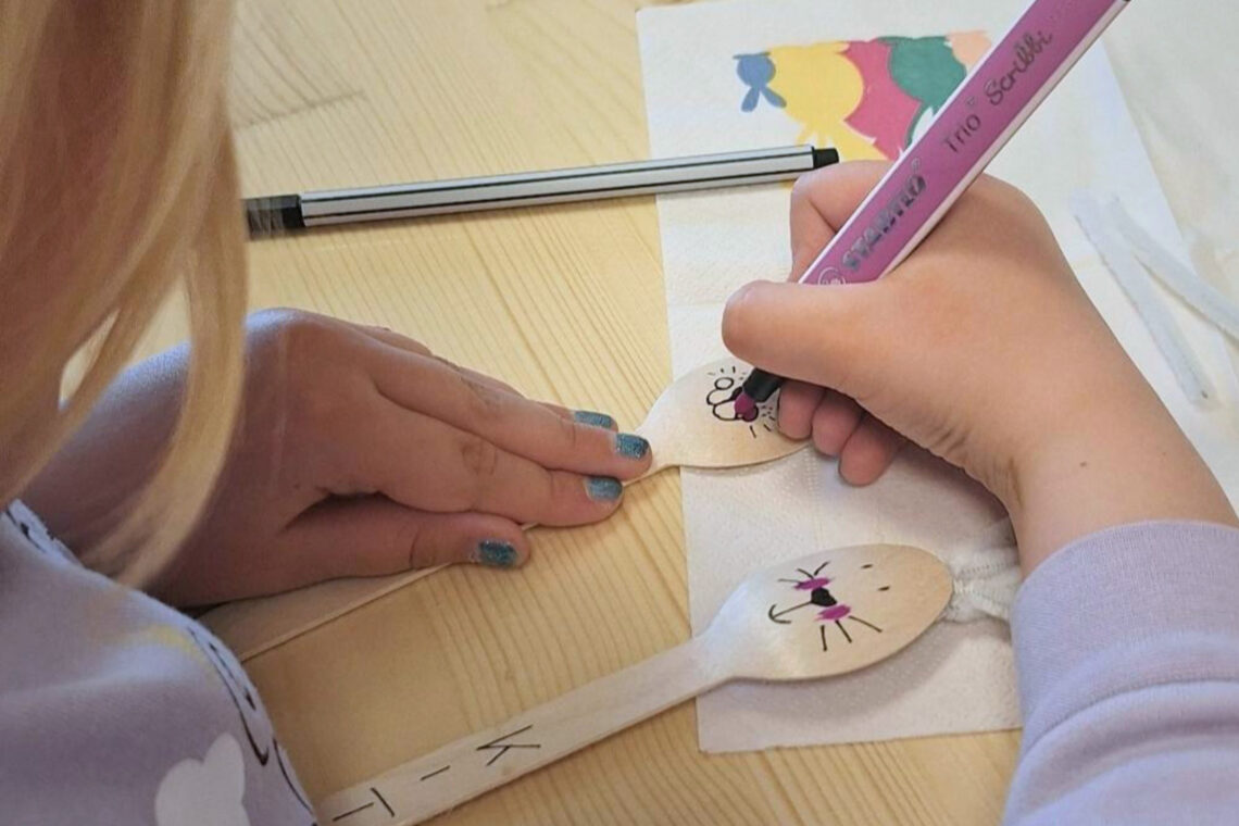 dreieins bilinguale Kindertagesstätte Berlin-Kaulsdorf - Hasenlöffel dreieins bilinguale Kindertagesstätte Berlin-Kaulsdorf - Hasenlöffel