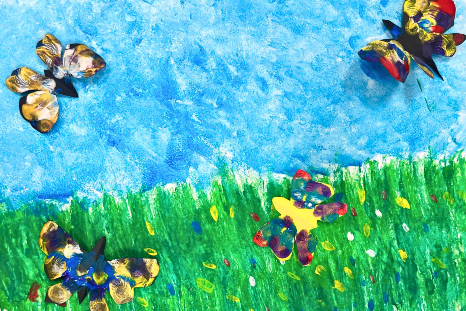 dreieins Grundschule Berlin-Kaulsdorf - Schmetterlinge auf einer Frühlingswiese
