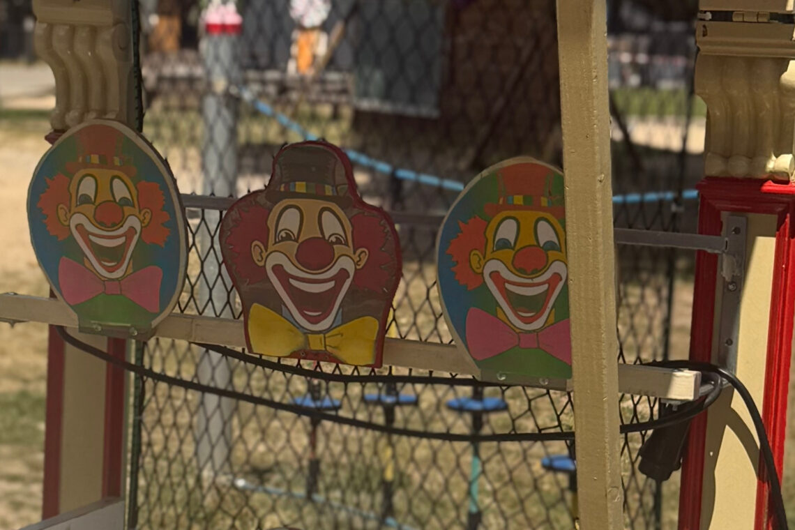 dreieins bilinguale Kindertagesstätte Berlin-Kaulsdorf - Sommerfest unter dem Motto Zirkus