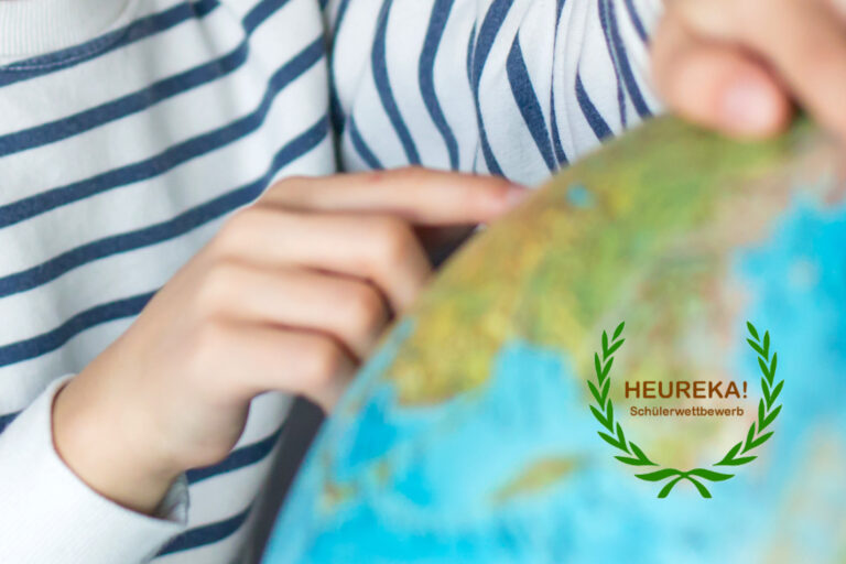 dreieins Grundschule Berlin-Kaulsdorf - Spitzenleistung von Schülerinnen beim HEUREKA!-Wettbewerb