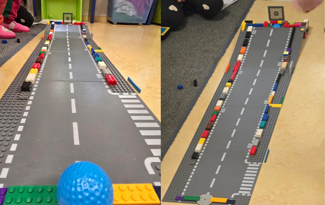 dreieins Kindertagesstätte Berlin - Berlin Prenzlauer Berg - Spiel- und Bauspaß mit der Minigolfbahn aus Bausteinen: Dargestellt ist, wie Kinder Minigolf auf einer eignen gebauten Golfbahn spielen.