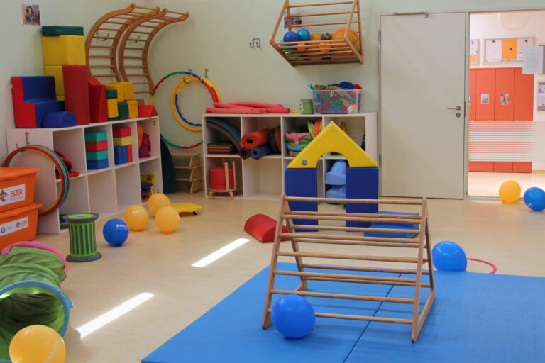 dreieins Kindertagesstätte Berlin-Prenzlauer Berg - Zusammen in Bewegung